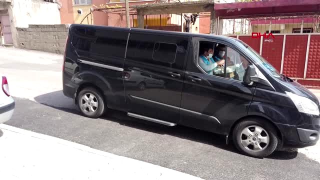 KAHRAMANMARAŞ Belediyesinden sağlık çalışanına şarkılı doğum günü kutlaması