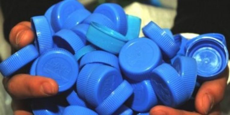 Kahramanmaraş’ta “Tane tane kapakları toplayalım, engelleri aşalım” projesi tanıtıldı