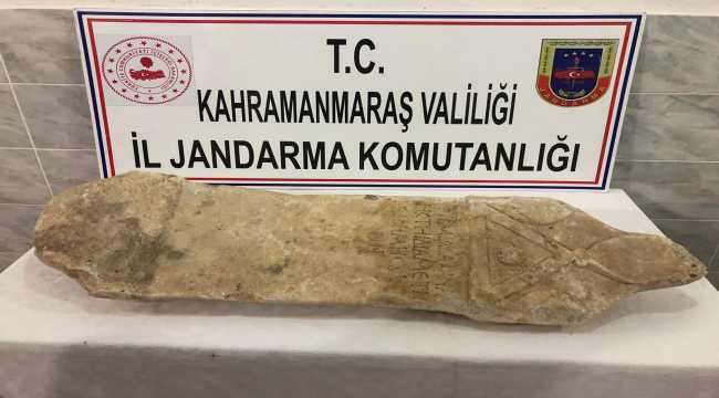 Kahramanmaraş’ta Roma dönemine ait mezar steli ele geçirildi