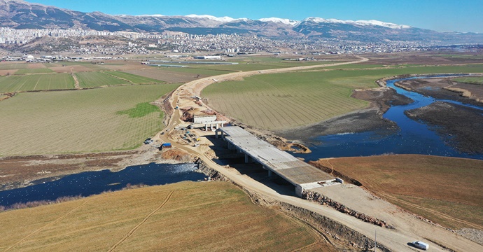 Yeni köprüye son dokunuşlar