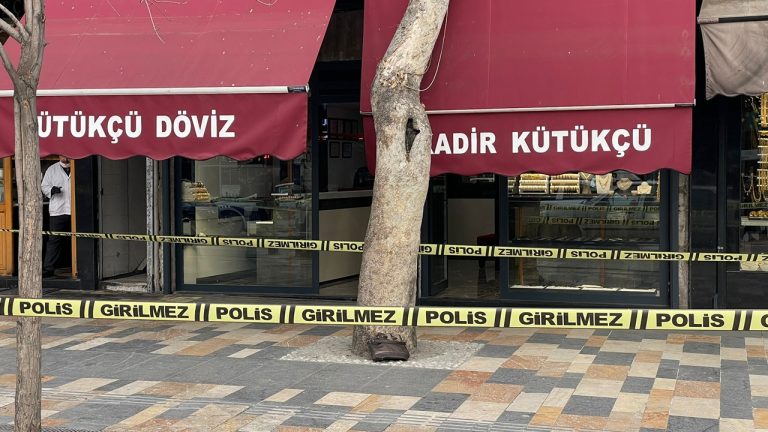 Kahramanmaraş’ta şüpheli paket polisi alarma geçirdi!
