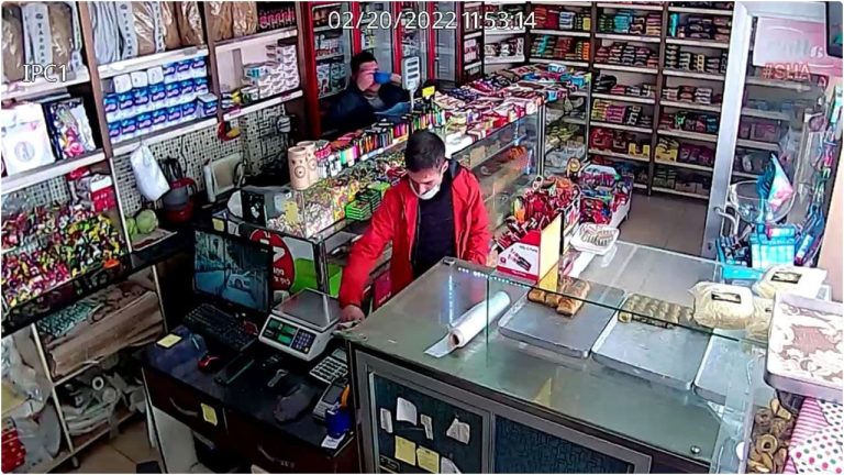 Kahramanmaraş’ta sadaka kutusunu iade etti!