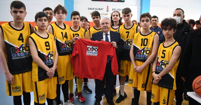 Kahramanmaraş’ta basketbol turnuvası başladı!