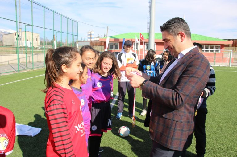 ‘MAHALLEDE MAÇ VAR’ il seçmesi yapıldı