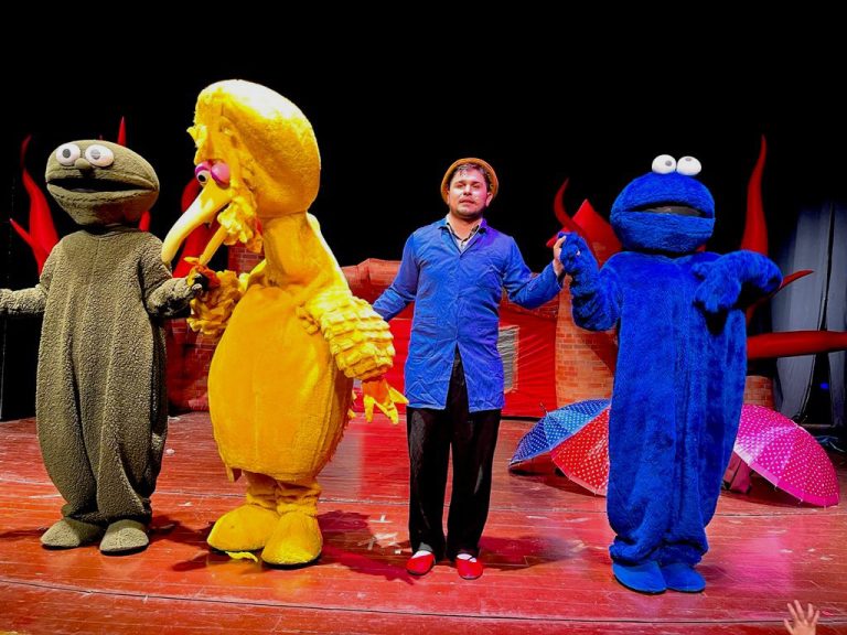 Susam Sokağı’yla doyasıya eğlendi￼