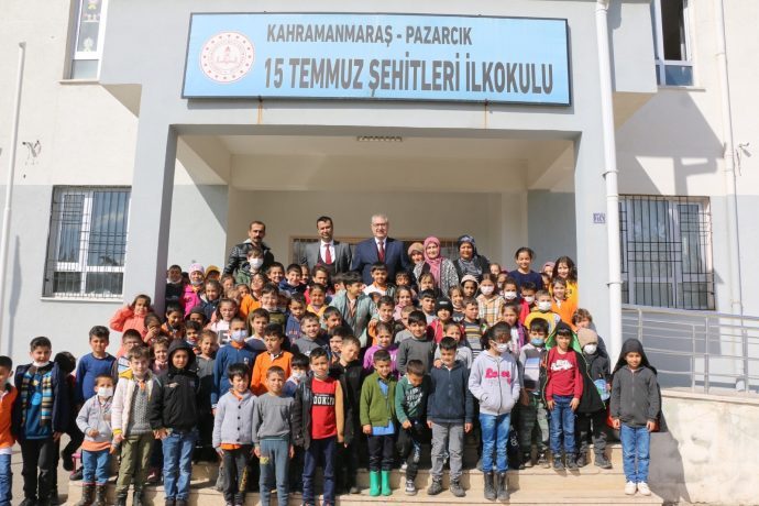 Pazarcık belediyesinden öğrencilere deprem bilinci aşılama