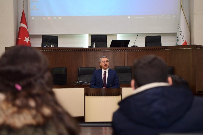 Gençlerimizle Gurur Duyuyorum