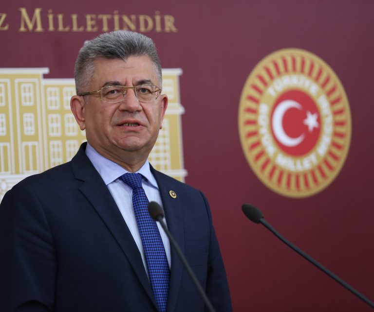 Milletvekili Prof.Dr. Sefer Aycan ‘Esnaf Ülkemizin Orta Direğidir’