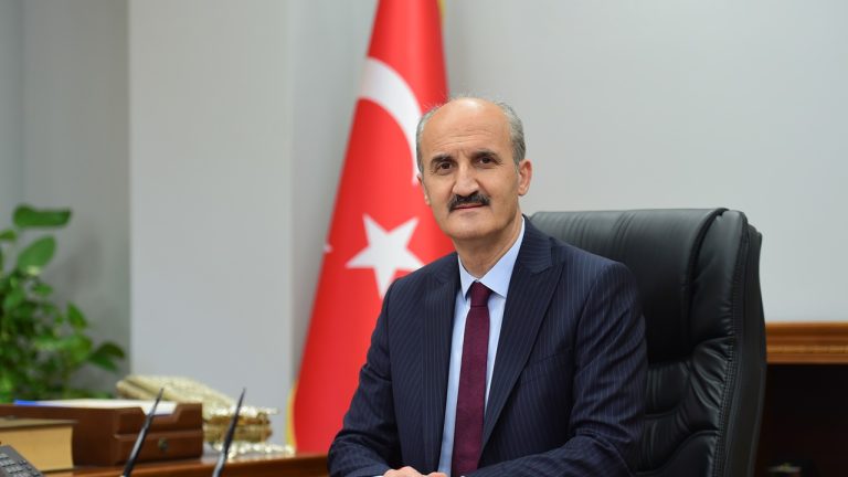 Başkan Okay Kadir Gecesi mesajı yayınladı!