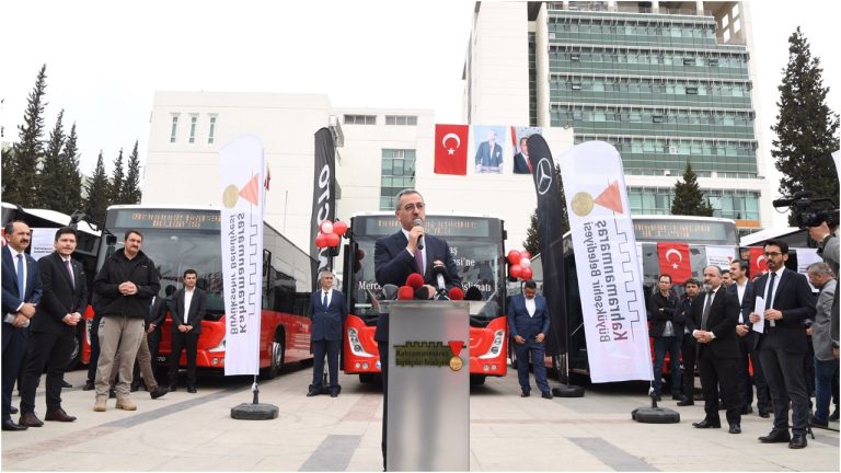 Toplu taşımadan çevreye, yeni araçlar vatandaşın hizmetine sunuldu…