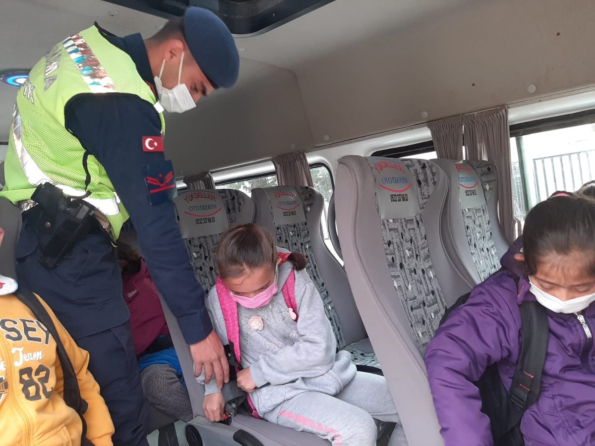 Kahramanmaraş’ta jandarma ekiplerinden güven uygulaması!