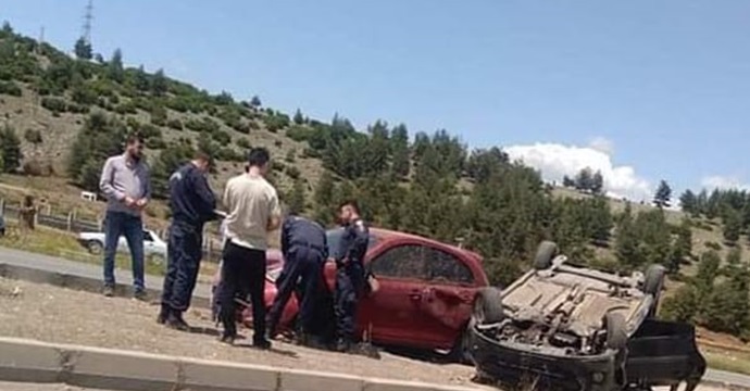 Kahramanmaraş’ta kazada otomobil takla attı!