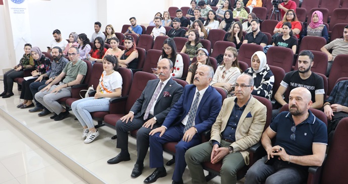 KMTSO Başkanı Balcıoğlu programda deneyimlerini paylaştı
