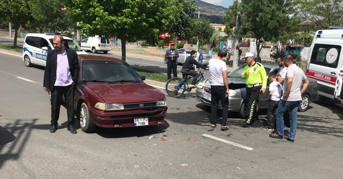Kahramanmaraş’ta trafik kazasında 2 kişi yaralandı!