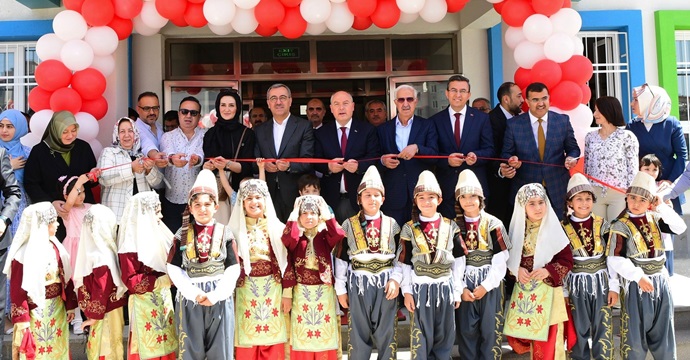 Başkan Güngör Anaokulu Açılışına Katıldı