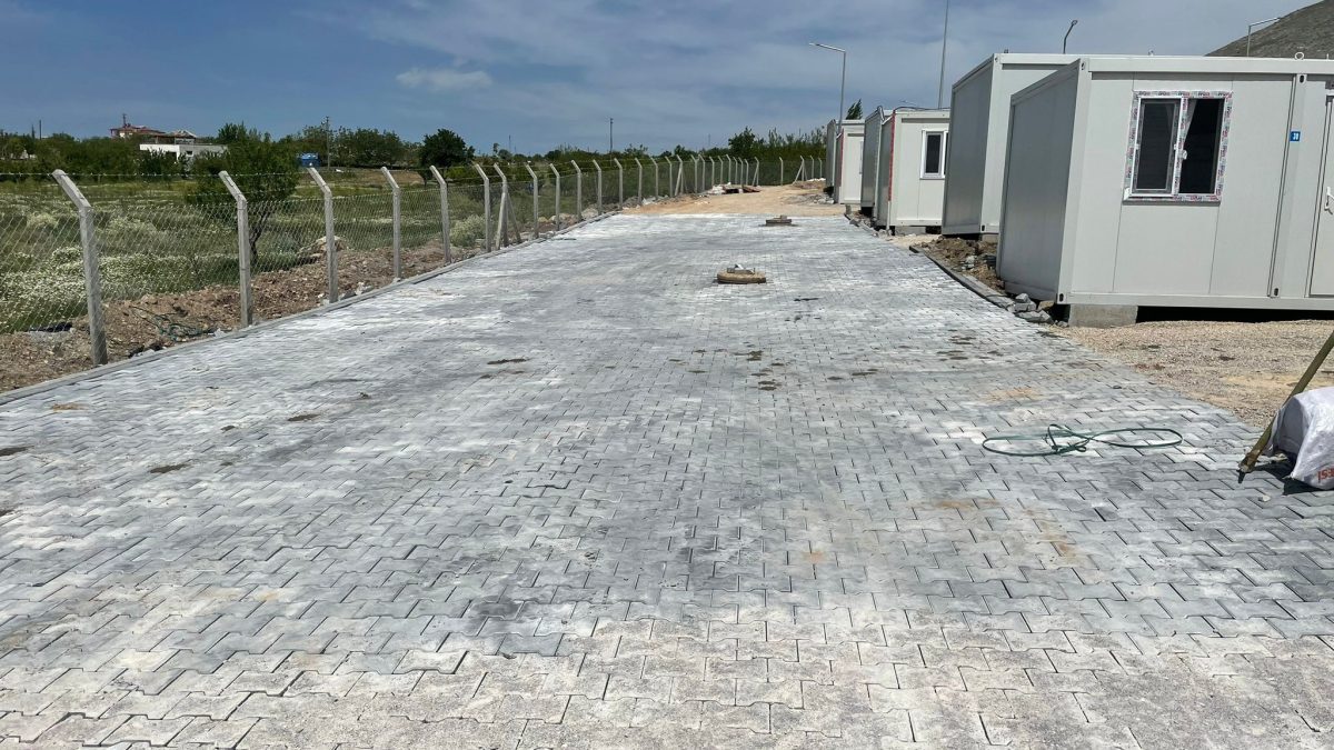 Büyükşehir, Kuzey İlçelerde Alt ve Üstyapı<br>İmalatlarını Sürdürüyor