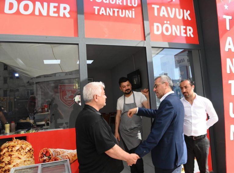 Başkan Güngör; “Geçici Çarşılarımızın<br>Sayısını Artırıyoruz”