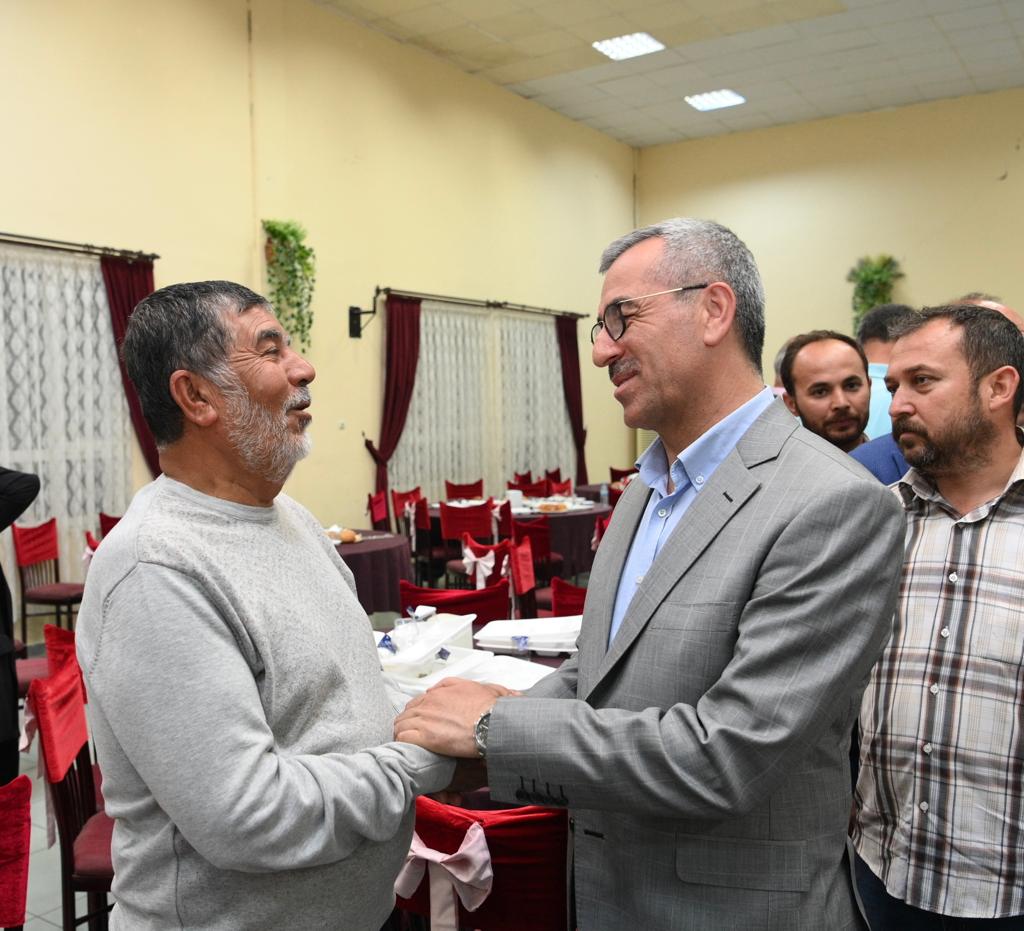 Kirişci ve Güngör’den Türkoğlu’na<br>Teşekkür Ziyareti