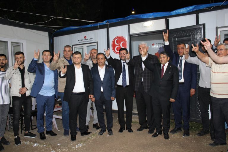 MHP’de yeni isimler partiye katıldı