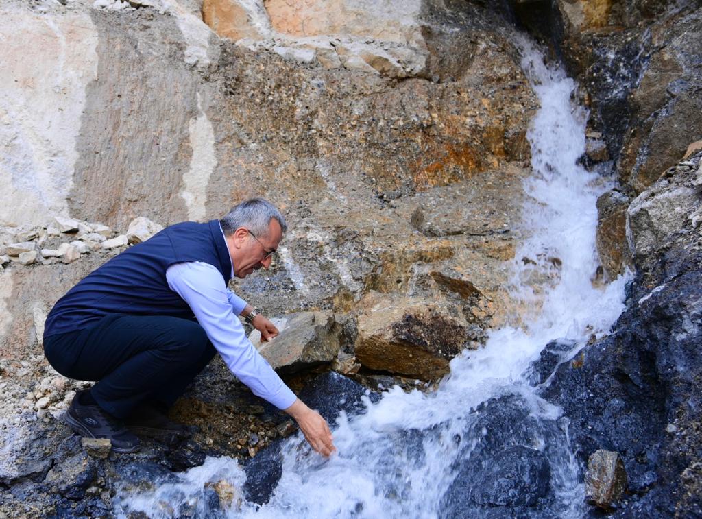 Göksun’da 25 Bin Nüfusa Yetecek Yeni Su<br>Kaynağı Bulundu