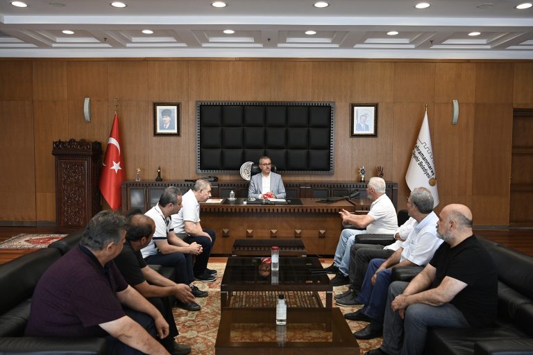 Başkan Güngör; “Şehir Merkezini Yerinde<br>Dönüştürmeyi Hedefliyoruz”