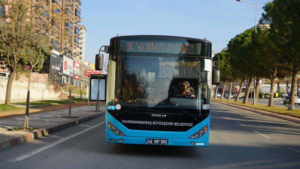 Büyükşehir, Bayramda 51 Bin 345<br>Vatandaşa Ücretsiz Ulaşım Sağladı
