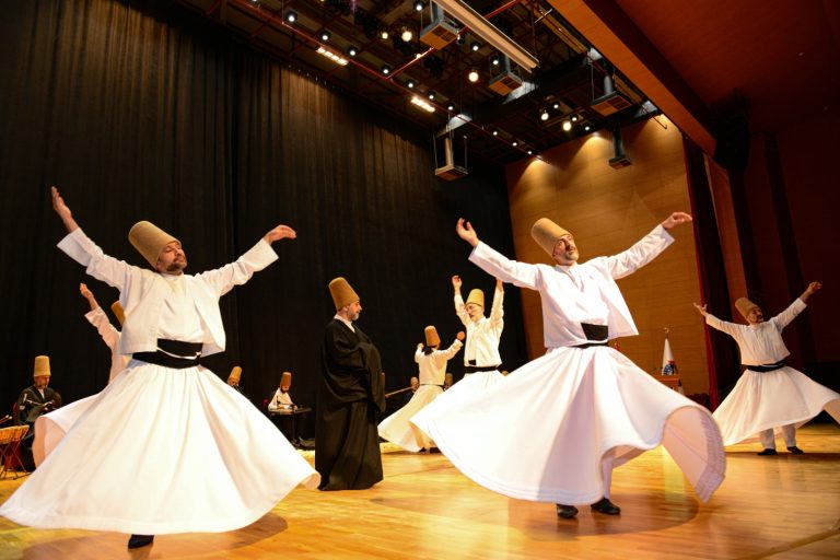 KSÜ’de Hz. Mevlânâ, Kahramanmaraş’ta İlk Kez Yapılan Mevlevî Âyini ile Yâd Edildi
