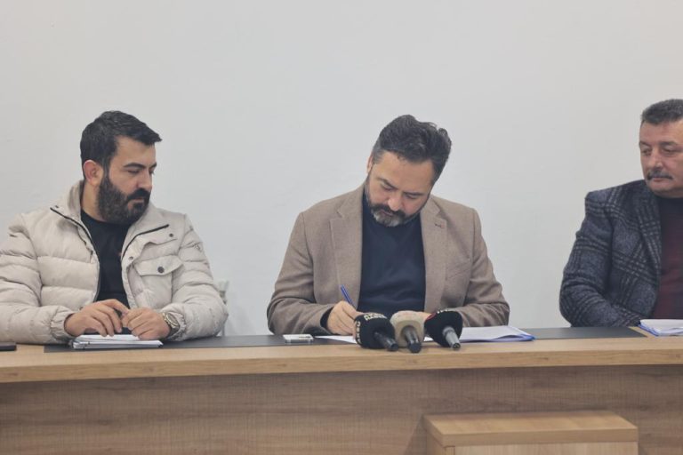 Oy birliği ile kabul edildi; tarihi bir döneme giriliyor