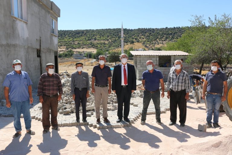 Pazarcık’taki kırsal mahallelerde de yüzler gülüyor