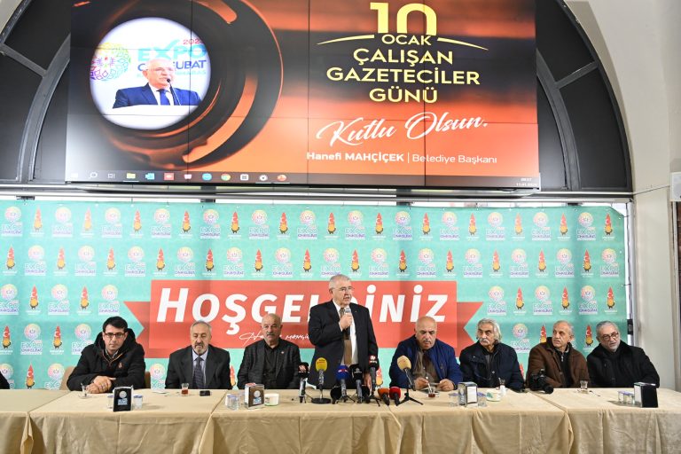 Başkan Mahçiçek, gazetecilerin gününü kutladı, çalışmaları anlattı