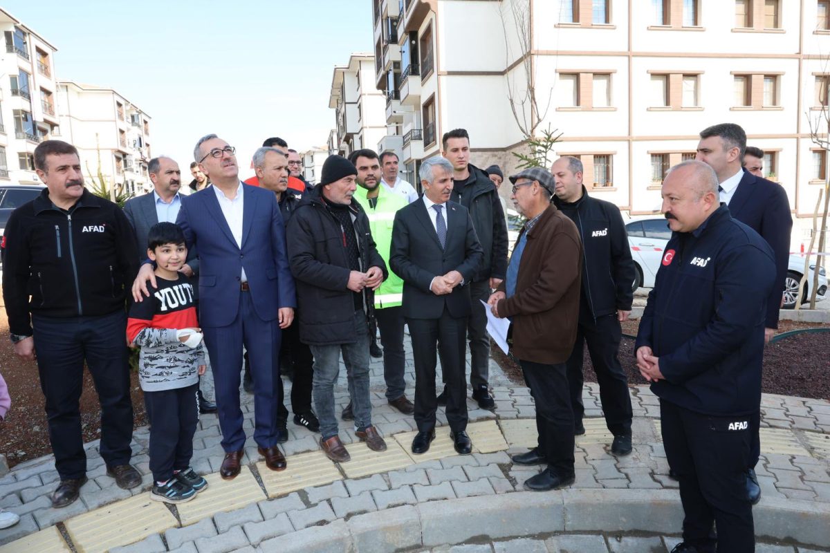 Başkan Güngör; “Kalıcı Konutların Teslimi Peyderpey Devam Edecek”