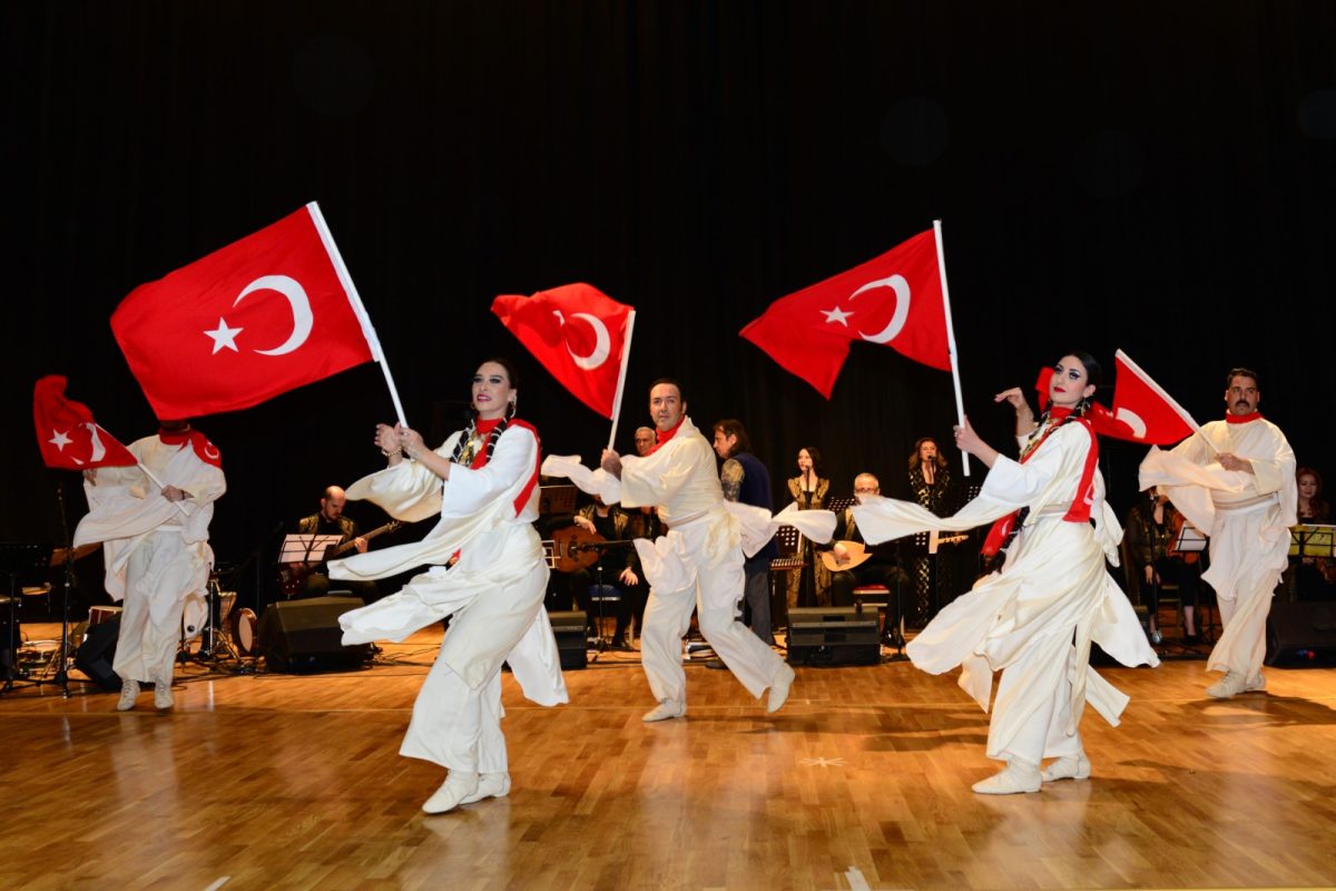 KSÜ’de Türk Dünyası Müzikleri Rüzgârı Esti