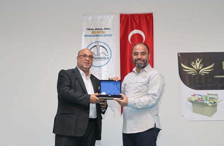 Mehmet Akpınar “Her Daim Gençlerimizin Yanında Olacağız”