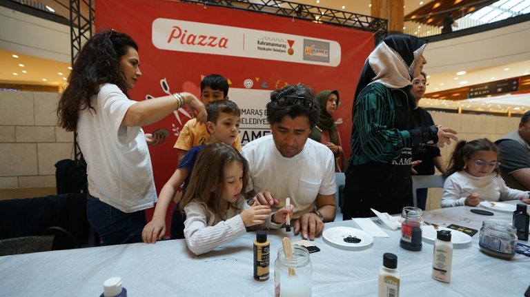 Büyükşehir’in Ahşap Boyama Atölyesi Yoğun İlgi Gördü