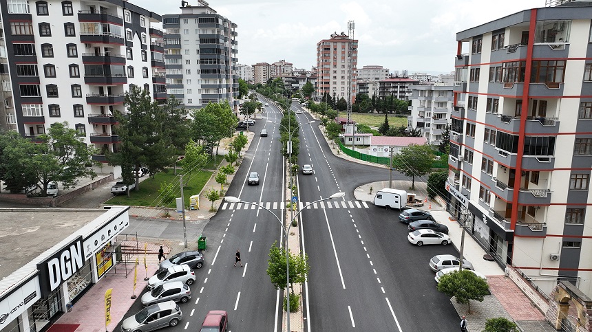 Başkonuş Caddesi ve Bağlantı Yolları 10 Milyon TL’lik Yatırımla Yenilendi