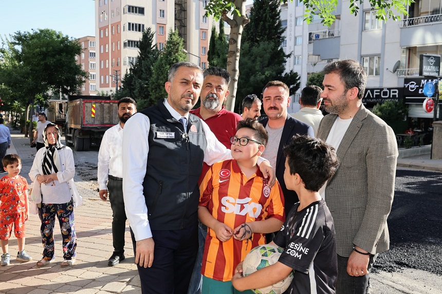 Başkan Toptaş; Konforlu yollarla Onikişubat’ımızın yaşam kalitesini artırıyoruz
