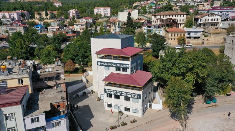 Dulkadiroğlu Gençlik Merkezleri Gençlerin Gözdesi Oldu