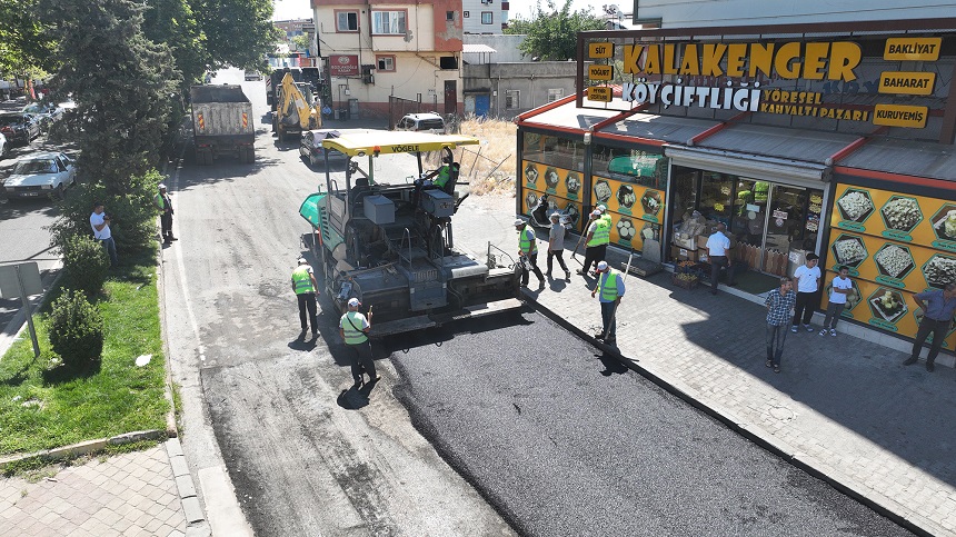 Büyükşehir, Dulkadiroğlu’nda Ulaşım Atağına Devam Ediyor