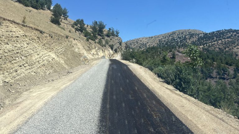 Maksutlu ve Bertiz’in Yeni Güzergâhında Çalışmalar Sürüyor