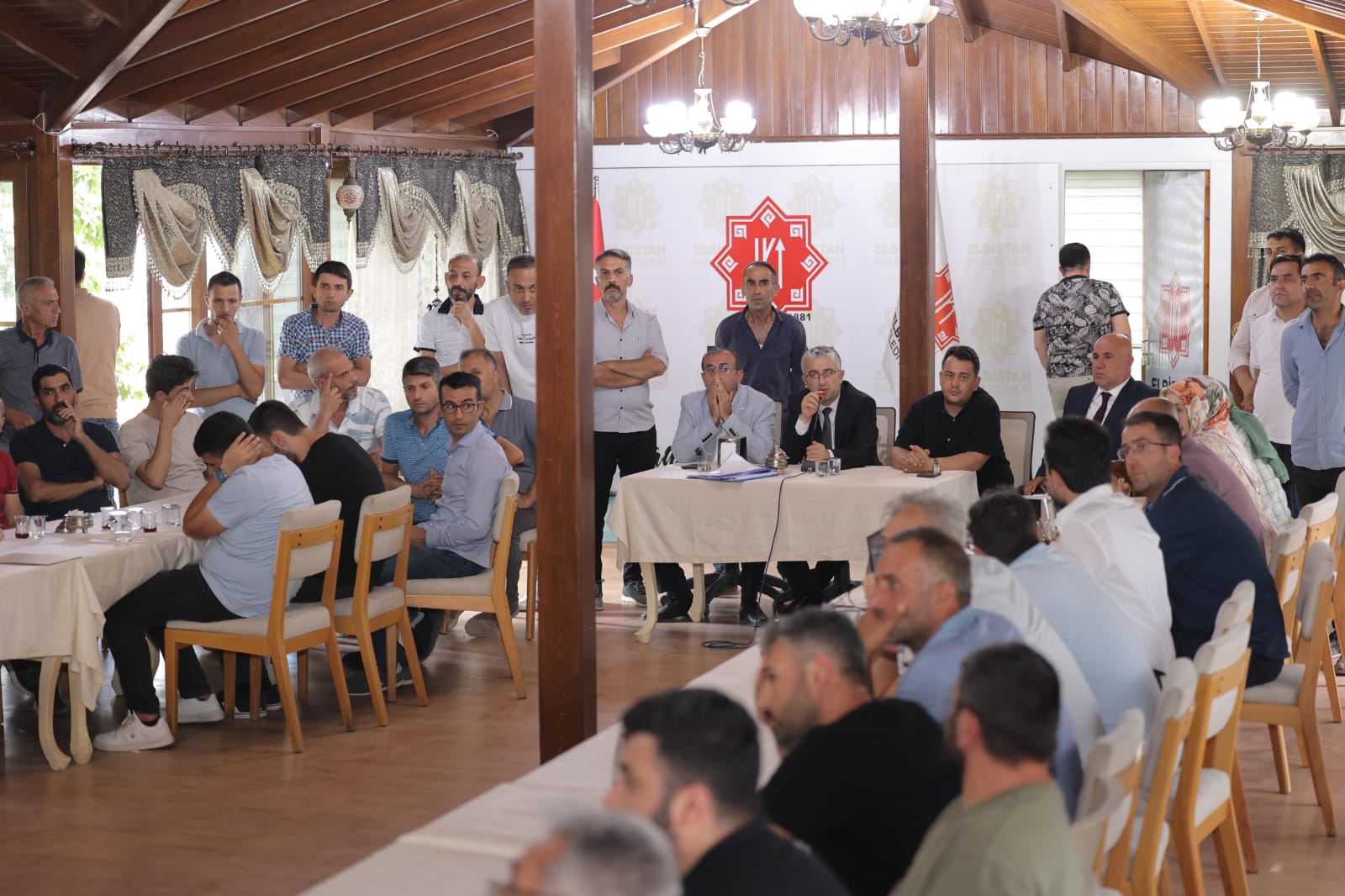 CHP’li Ateş’ten TOKİ Mağdurlarına Destek
