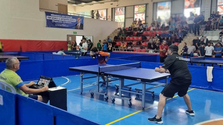 Büyükşehir, Uluslararası Masa Tenisi Turnuvasına Ev Sahipliği Yaptı