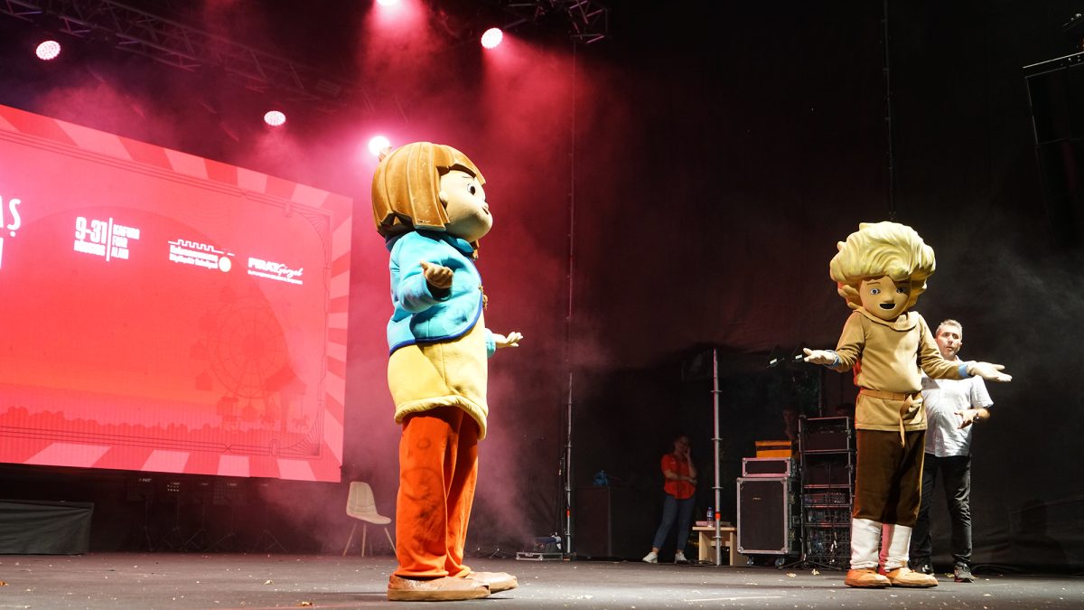 Maysa ve Bulut, Minik İzleyicileriyle Buluştu