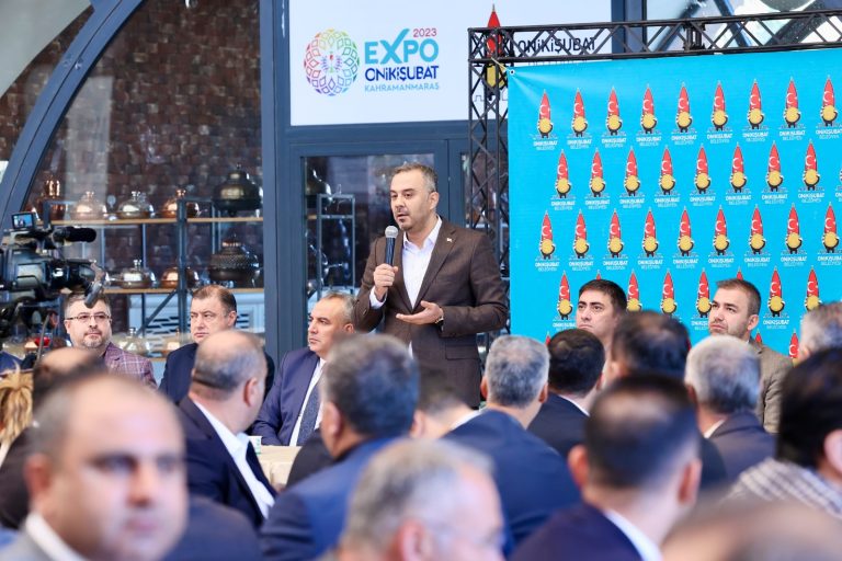 Başkan Toptaş; Muhtarlarımızla Onikişubat için büyük bir irade gösteriyoruz