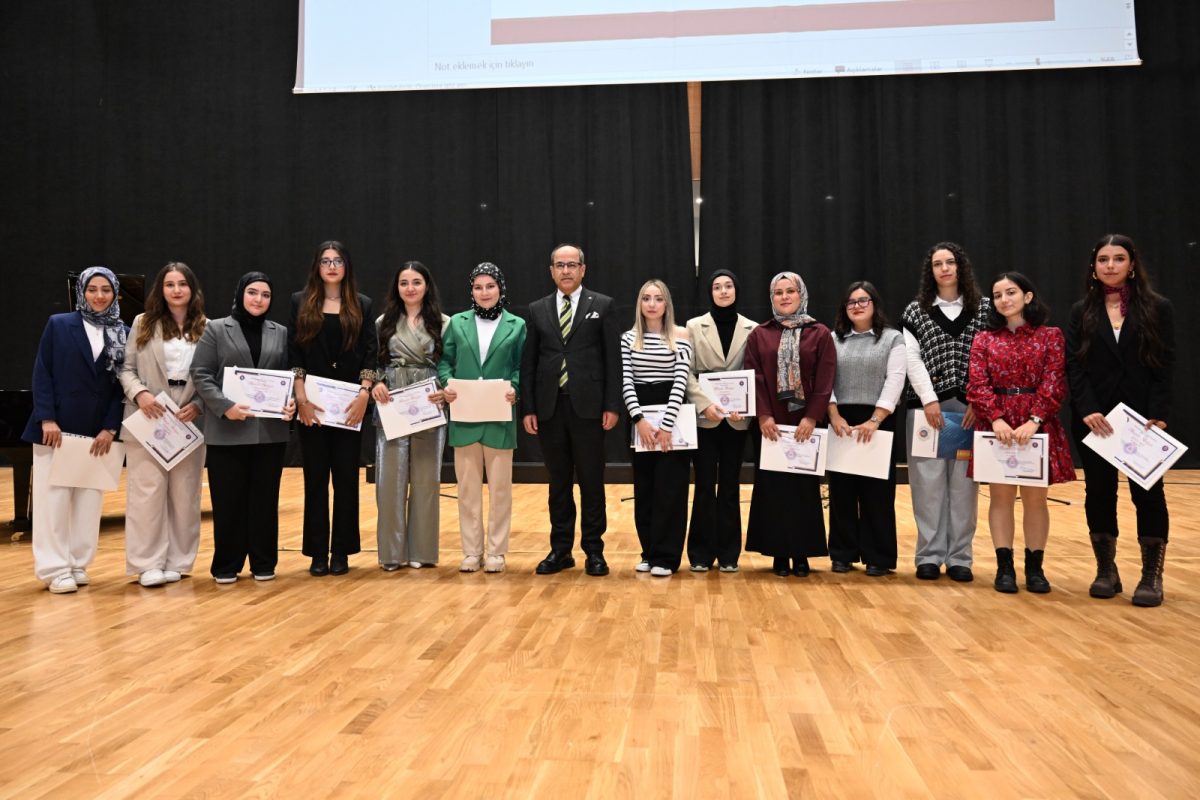 KSÜ’de “24 Kasım Öğretmenler Günü” Kutlandı