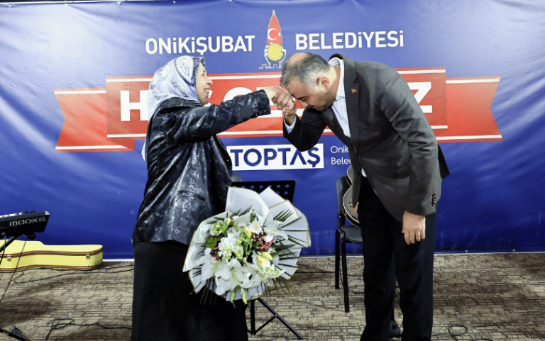 Başkan Toptaş’ı duygulandıran Öğretmenler Günü buluşması