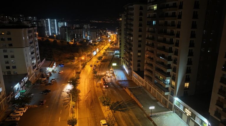 Büyükşehir’den Bahçeci Hoca Bulvarı’nda Yenileme