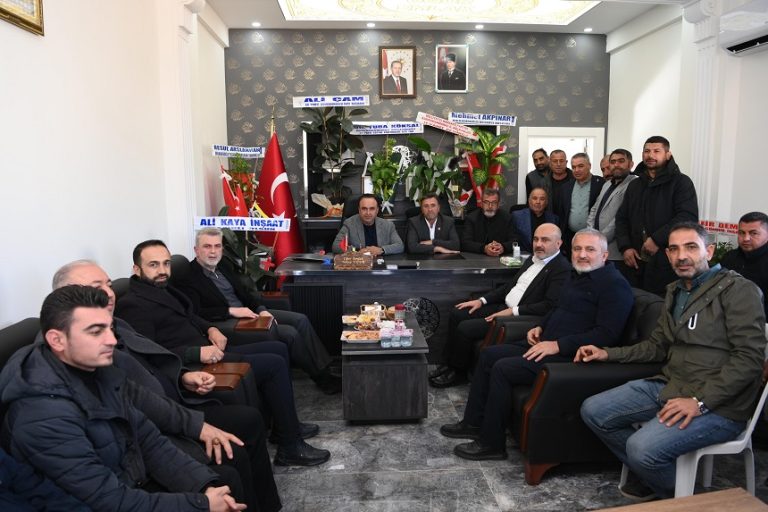 Başkan Görgel’den Dulkadiroğlu Muhtarlar Derneğine Ziyaret