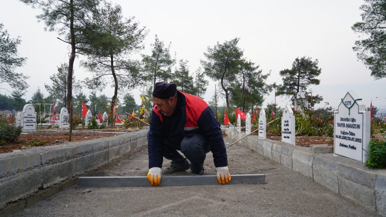 Büyükşehir Kapıçam’da Çevre Düzenleme Çalışmalarını Sürdürüyor