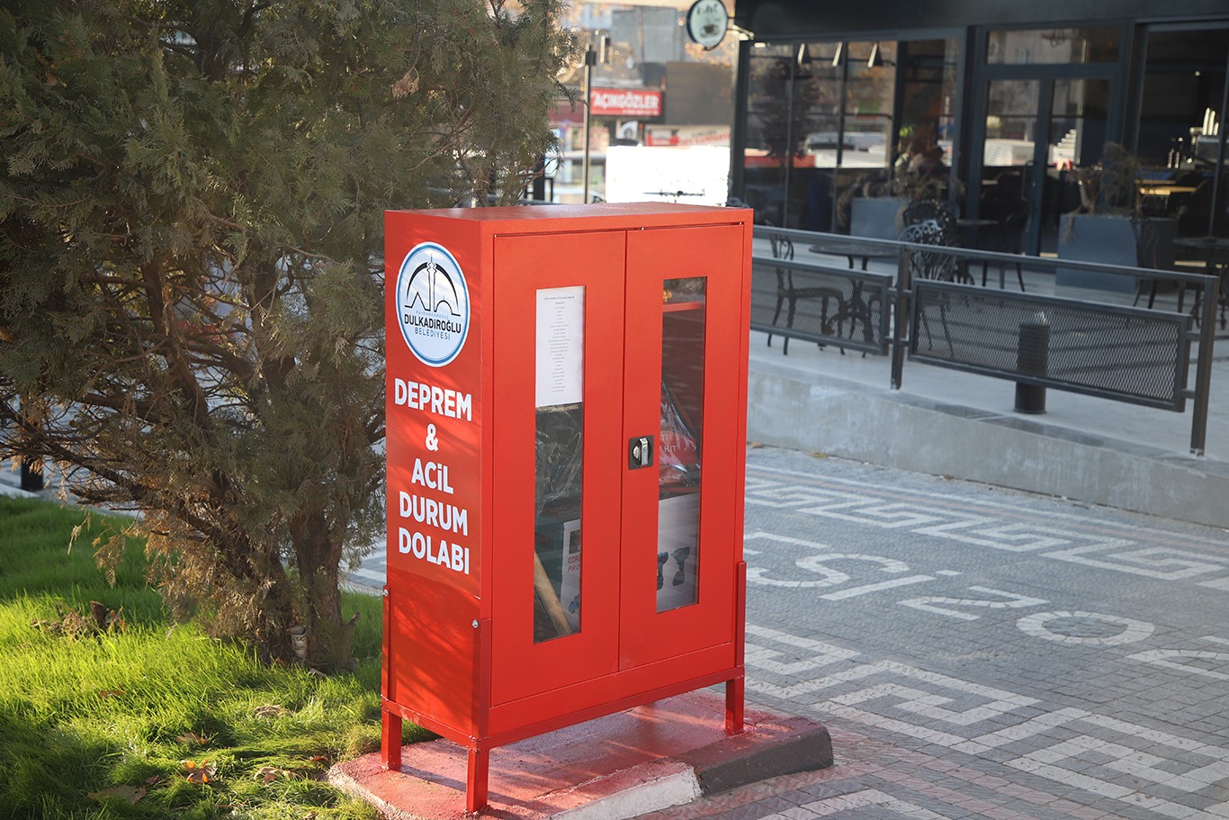 Dulkadiroğlu’nda Güvenli Yarınlar İçin Acil Durum Dolapları Kuruyoruz