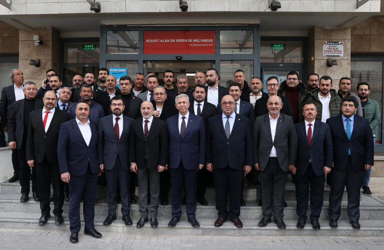 Ankara Büyükşehir Belediye Başkanı Mansur Yavaş Ve Beraberindeki Heyetten Dulkadiroğlu Belediyesi’ne Ziyaret